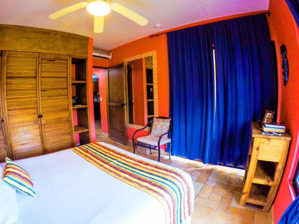 Nautibeach Beach Front Condos In North Beach Isla Mujeres Exterior photo