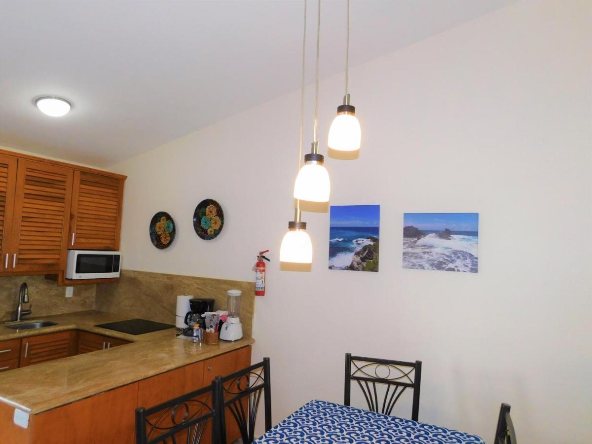 Nautibeach Beach Front Condos In North Beach Isla Mujeres Exterior photo